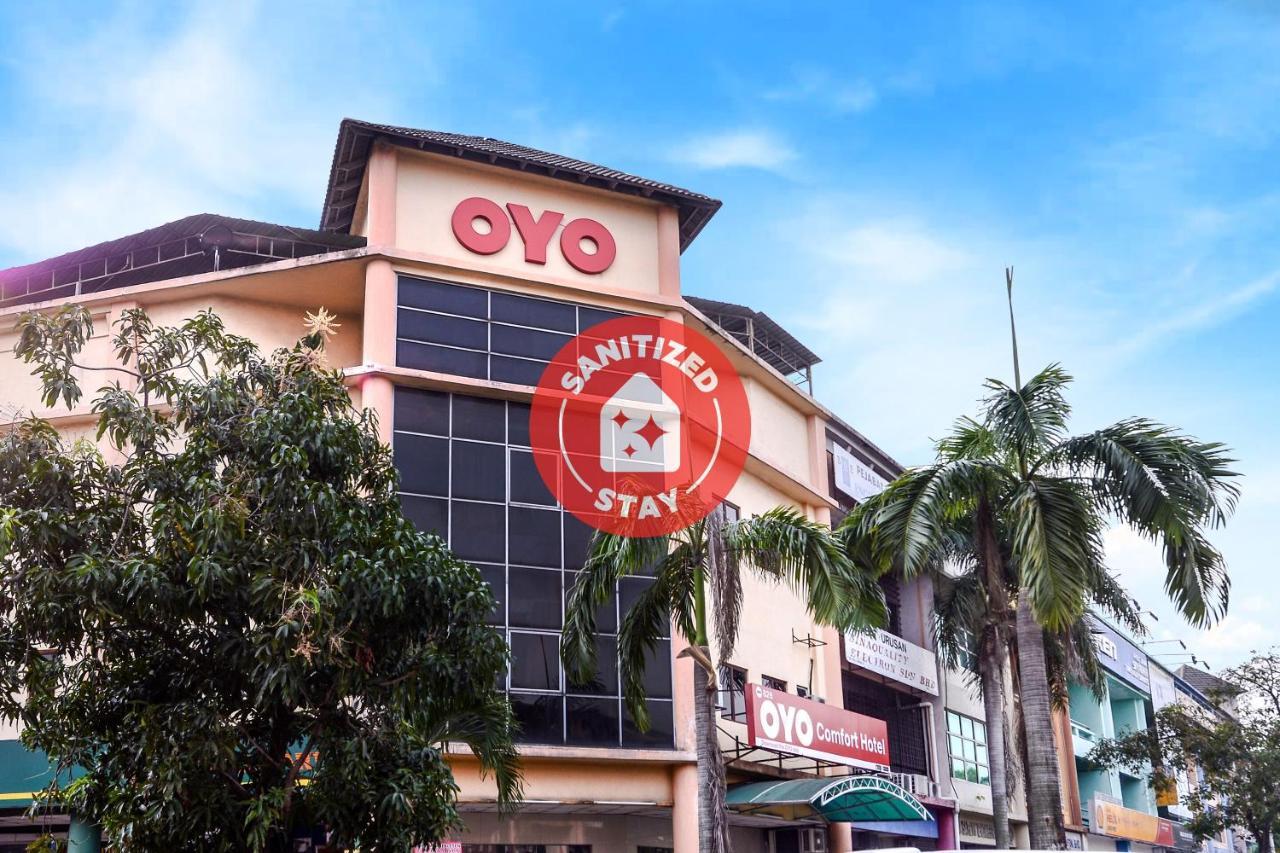 Super Oyo 828 Comfort Hotel Shah Alam Ngoại thất bức ảnh